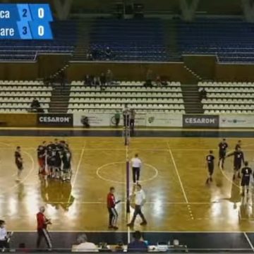Știința Explorări a învins după ce a fost condusă cu 2-0 la seturi Știința Explorări a învins după ce a fost condusă cu 2-0 la seturi