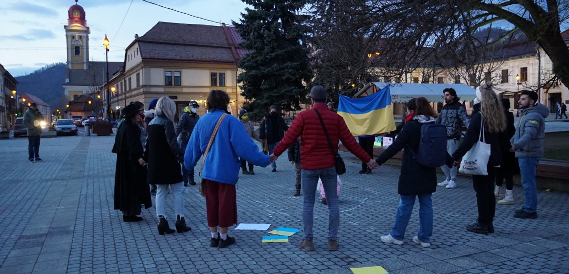Video | Eveniment de solidaritate pentru încetarea agresiunii asupra Ucrainei în Baia Mare Video | Eveniment de solidaritate pentru încetarea agresiunii asupra Ucrainei în Baia Mare