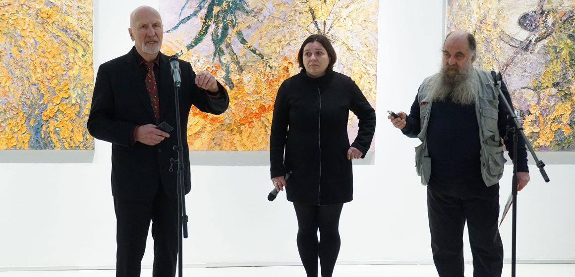 Video | Vernisajul expoziției aniversare de pictură Madarassy György Tamás „Natura”, o explozie de culoare Video | Vernisajul expoziției aniversare de pictură Madarassy György Tamás „Natura”, o explozie de culoare