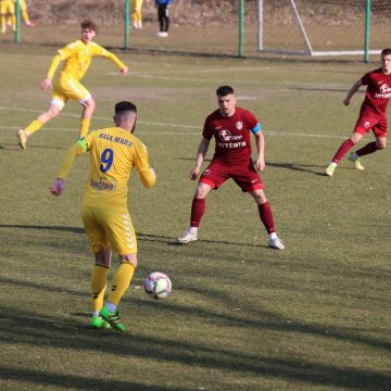 Minaur învinge și termină sezonul regulat pe locul 1