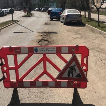 Au început lucrări de reparații care se vor face pe 29 de străzi din Sighetu Marmației