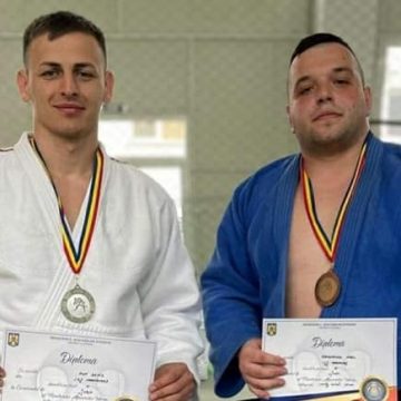 Doi jandarmi maramureșeni, printre medaliații Campionatului Național de Judo al MAI Doi jandarmi maramureșeni, printre medaliații Campionatului Național de Judo al MAI