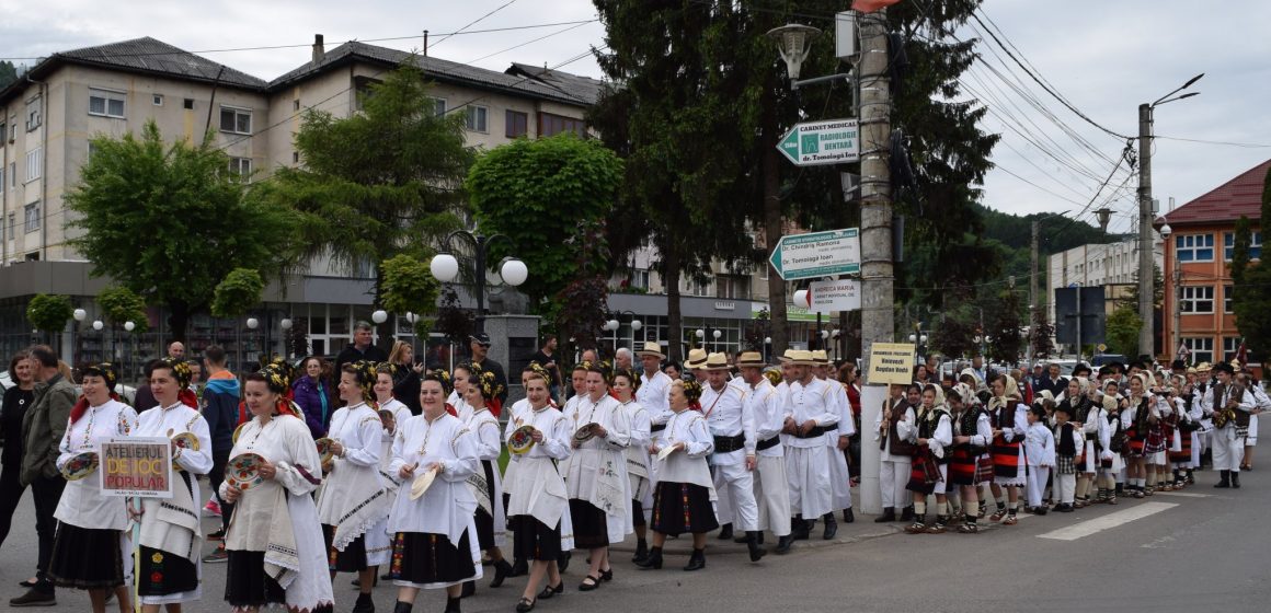 Galerie foto | ”Armonii de primăvară”, la Vișeu de Sus