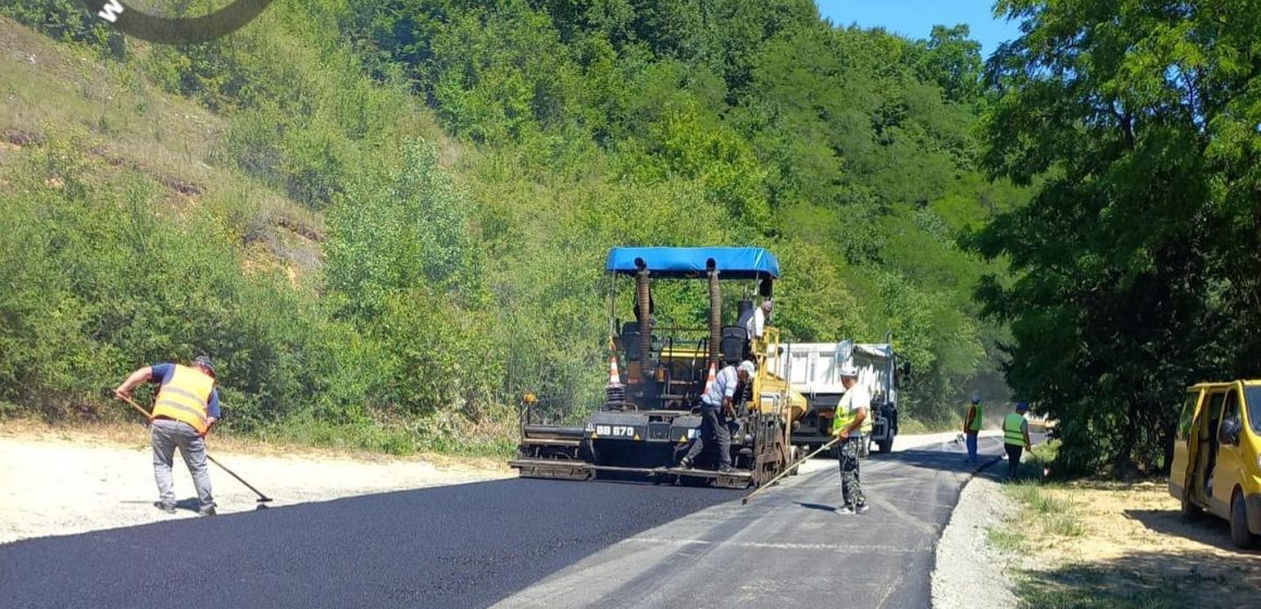 Ionel Bogdan: Continuăm lucrările pe drumurile județene Ionel Bogdan: Continuăm lucrările pe drumurile județene