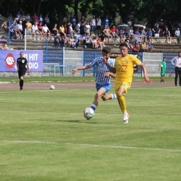 Minaur, la un meci distanță de promovare