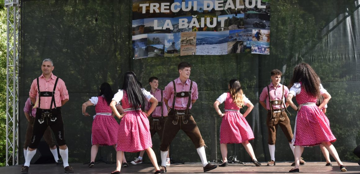 Prima ediție a Festivalului multicultural „Trecui dealul la Băiuț” a fost o reușită Prima ediție a Festivalului multicultural „Trecui dealul la Băiuț” a fost o reușită