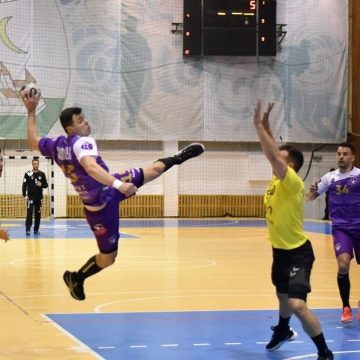 CS Minaur învinge la Timișoara în primul amical