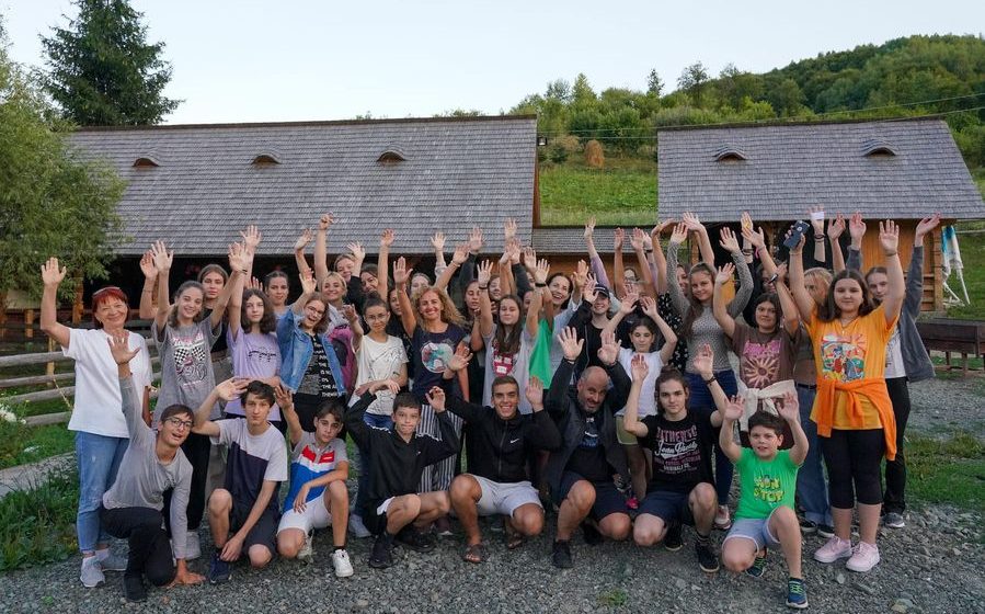Olimpicii maramureșeni sunt încântați de tabăra de vară organizată pentru ei Olimpicii maramureșeni sunt încântați de tabăra de vară organizată pentru ei