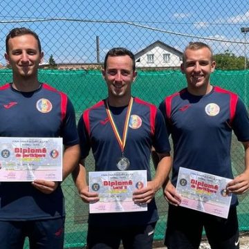 Reprezentanții I.S.U. Maramureș la etapa națională a Cupei Asociației Sportive a Pompierior din România la Fotbal-Tenis