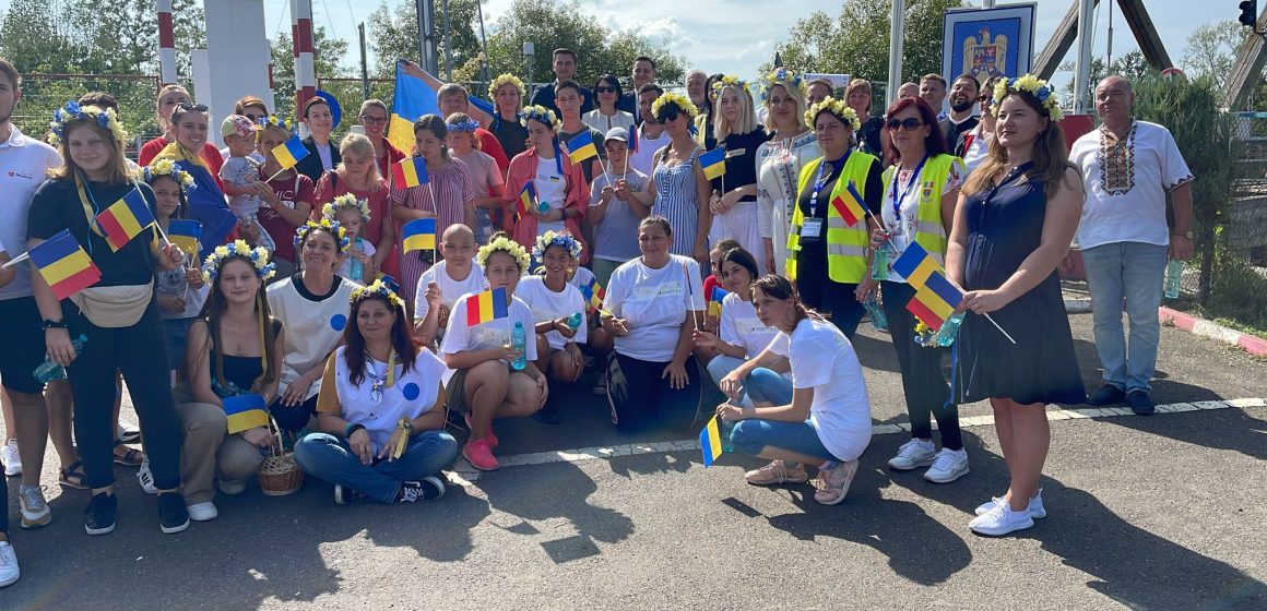“Lanțul solidarității” a fost format inclusiv din tineri care se află în sistemul de protecție specială al DGASPC Maramures “Lanțul solidarității” a fost format inclusiv din tineri care se află în sistemul de protecție specială al DGASPC Maramures