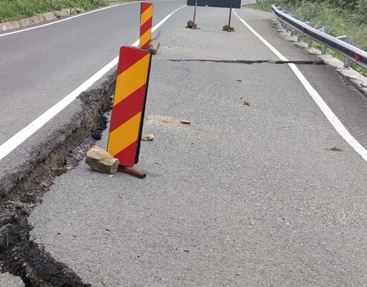 Lucrări de reparare și consolidare a sectorului de drum degradat din Pasul Gutâi