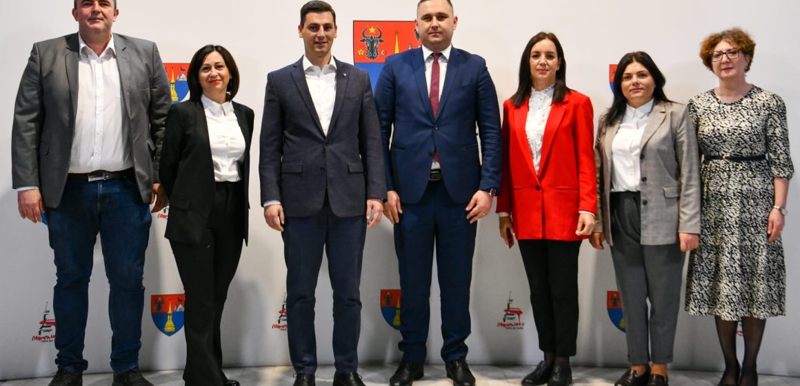 Delegațiile oficiale ale Raioanelor Strășeni și Hîncești au vizitat Maramureșul, cu prilejul Salonului expozițional ”Republica Moldova prezintă”, ediția a II-a