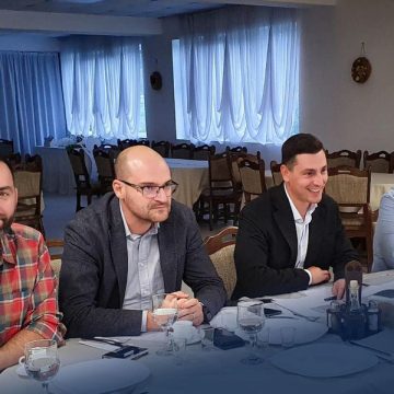 Ionel Bogdan a avut o întâlnire de lucru pe Valea Izei cu aleșii locali liberali din mai multe localități maramureșene