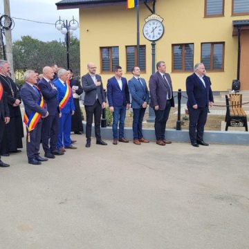Călin Bota, PNL: M-am bucurat să revin la Băsești cu ocazia inaugurării noului sediu al primăriei