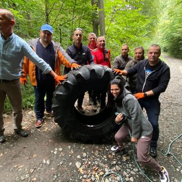 Pap Zsolt: Acțiune de ecologizare în zona turistică Blidari – Cascada Stur Pap Zsolt: Acțiune de ecologizare în zona turistică Blidari – Cascada Stur