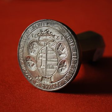 Exponatul săptămânii la Muzeul de Istorie și Arheologie este un sigiliu vechi de peste două secole