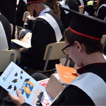 Peste 34% dintre adolescenții de la țară se tem că nu vor putea merge la facultate din lipsa banilor