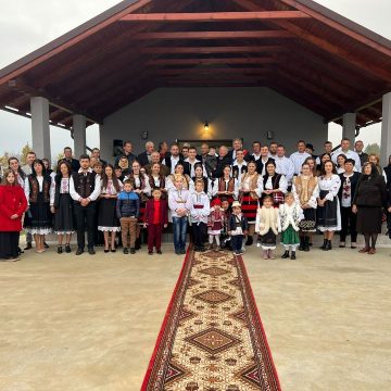 S-a sfințit capela mortuară din satul Dănești, comuna Mireșu Mare