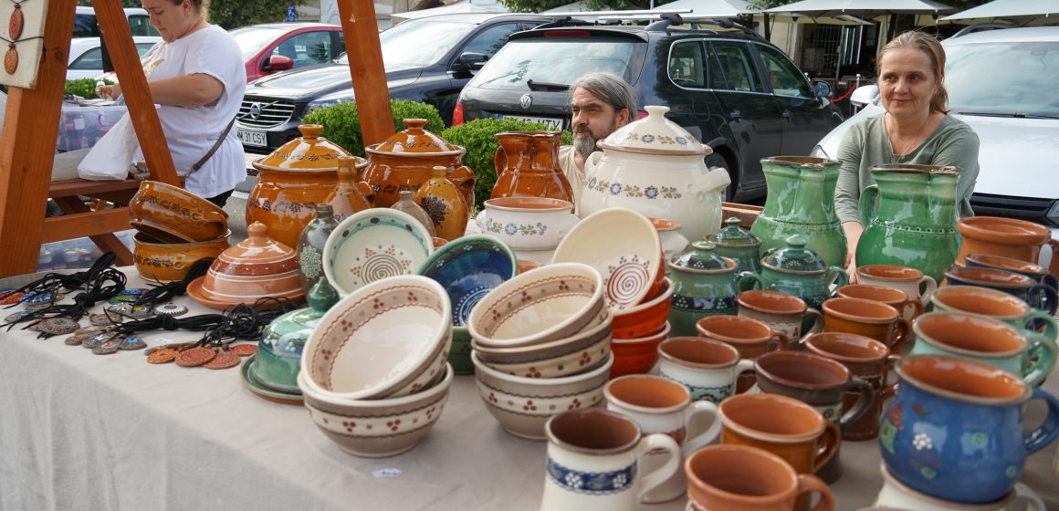 Târgul Național pentru Artizanat și Meșteșuguri se va organiza la Iași Târgul Național pentru Artizanat și Meșteșuguri se va organiza la Iași