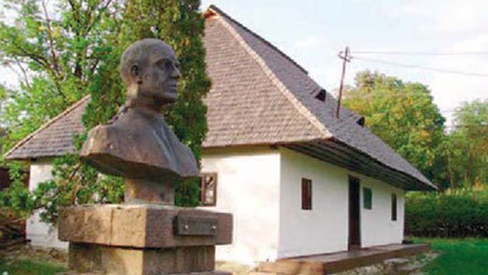 La un secol de la trecerea în neființă a Leului din Șișești – Dr. Vasile Lucaciu se organizează un eveniment la Șișești și la Centrul Universitar Nord Baia Mare La un secol de la trecerea în neființă a Leului din Șișești – Dr. Vasile Lucaciu se organizează un eveniment la Șișești și la Centrul Universitar Nord Baia Mare
