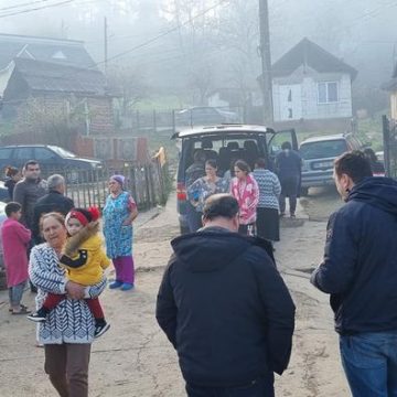 Acțiune a ADIGIDM Maramureș într-o zonă a localității Țicău, cartier al orașului Ulmeni Acțiune a ADIGIDM Maramureș într-o zonă a localității Țicău, cartier al orașului Ulmeni
