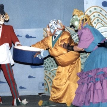 Întâlnire cu Păcală la Teatrul de Păpuși