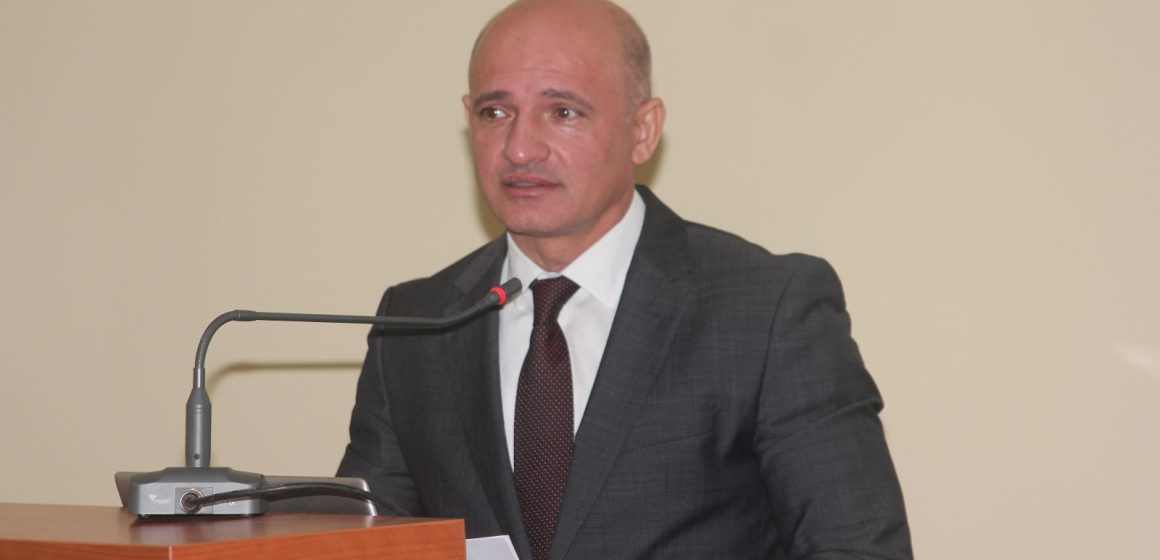 Deputatul PNL Călin Bota solicită MAE să ia măsuri pentru apărarea drepturilor românilor din Ucraina