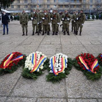 Călin Bota, deputat PNL: Astăzi, ne gândim cu adâncă recunoștință la toți cei care au plătit cu viața lor pentru ca noi să trăim într-o țară liberă și democrată