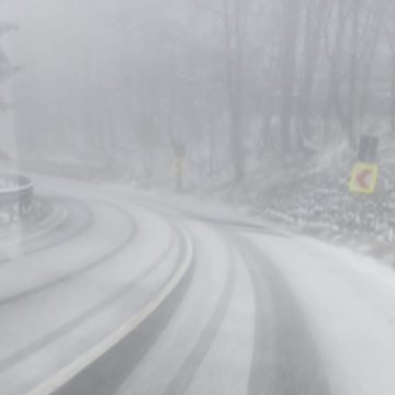 Lapoviță, ninsoare și ceață