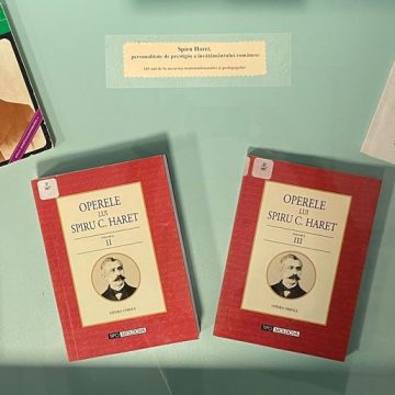 Vitrină de carte în memoria lui Spiru Haret Vitrină de carte în memoria lui Spiru Haret
