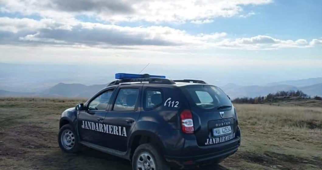 Recomandările jandarmilor montani cu ocazia Anului Nou Recomandările jandarmilor montani cu ocazia Anului Nou