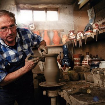 O viață dedicată artei olăritului
