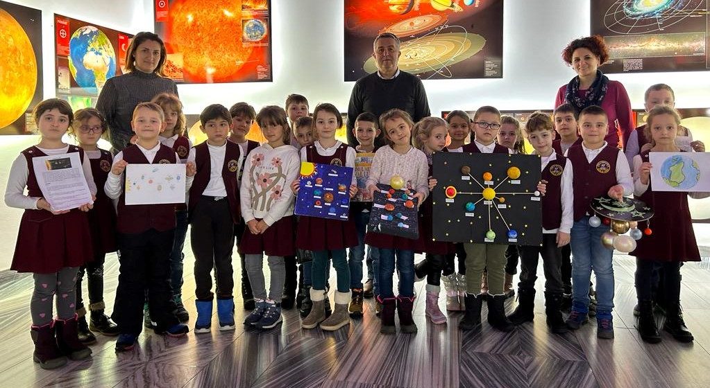 Ziua Cititului Împreună la Planetariu cu elevii de la Școala Nicolae Iorga Ziua Cititului Împreună la Planetariu cu elevii de la Școala Nicolae Iorga