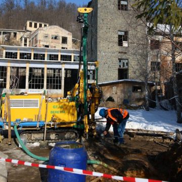 Ionel Bogdan: Se efectuează lucrări de foraje și investigații geotehnice pe traseul viitoarei centuri rutiere a Băii Mari Ionel Bogdan: Se efectuează lucrări de foraje și investigații geotehnice pe traseul viitoarei centuri rutiere a Băii Mari
