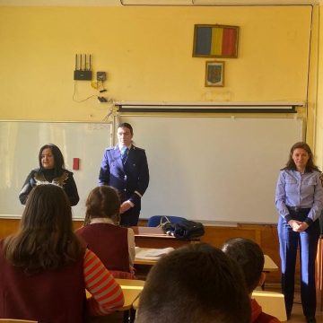 Programul TEDI – Școala Siguranței  în plină desfășurare la  Școala Gimnazială „Nicolae Iorga” din Baia Mare