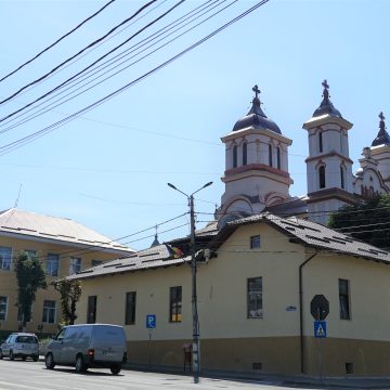 Peste 5 milioane de lei pentru renovarea energetică a clădirilor rezidențiale multifamiliale din Vișeu de Sus Peste 5 milioane de lei pentru renovarea energetică a clădirilor rezidențiale multifamiliale din Vișeu de Sus