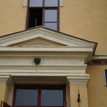 Călin Bota, deputat PNL de Maramureș, solicită demisia inspectorului școlar general Mihai Pop Călin Bota, deputat PNL de Maramureș, solicită demisia inspectorului școlar general Mihai Pop