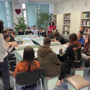 De Ziua internațională a cititului împreună, la Biblioteca Județeană