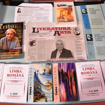 Expoziţie de reviste de Ziua Internaţională a Limbii Materne
