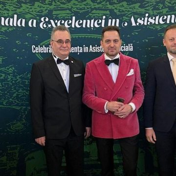 Președintele ASSOC, Florian Sălăjeanu,  premiat în cadrul unei ceremonii la Ateneul Român
