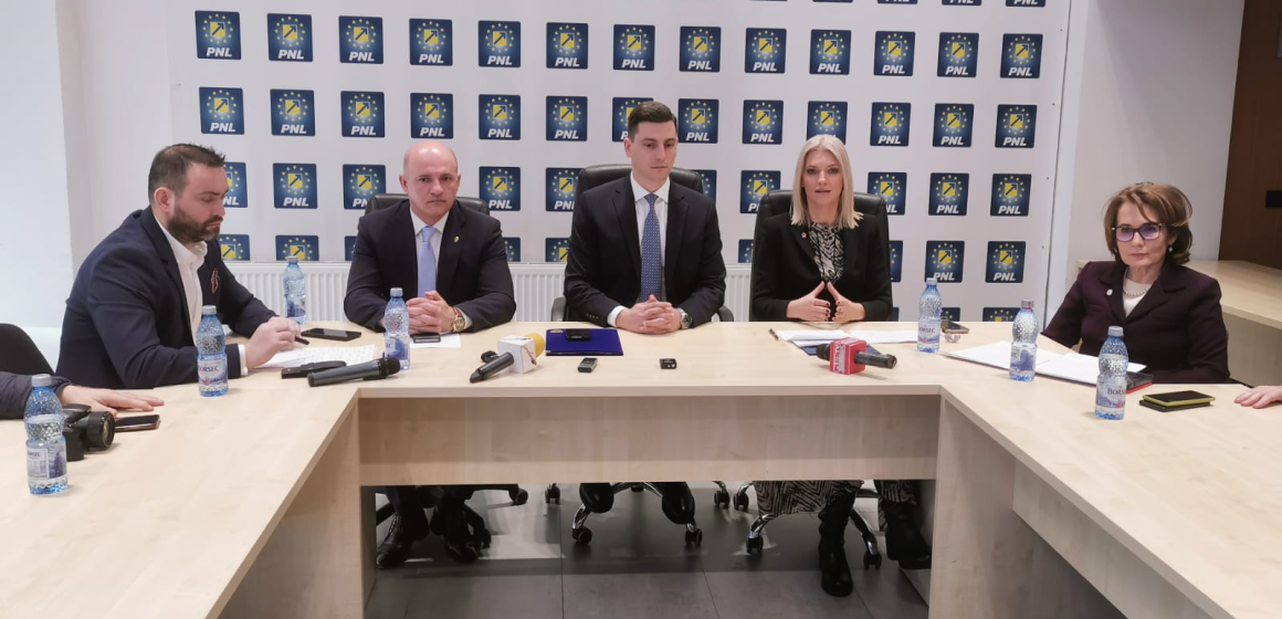 Video | Conferința de presă PNL Maramureș la vizita președintelui Senatului României, Alina Gorghiu