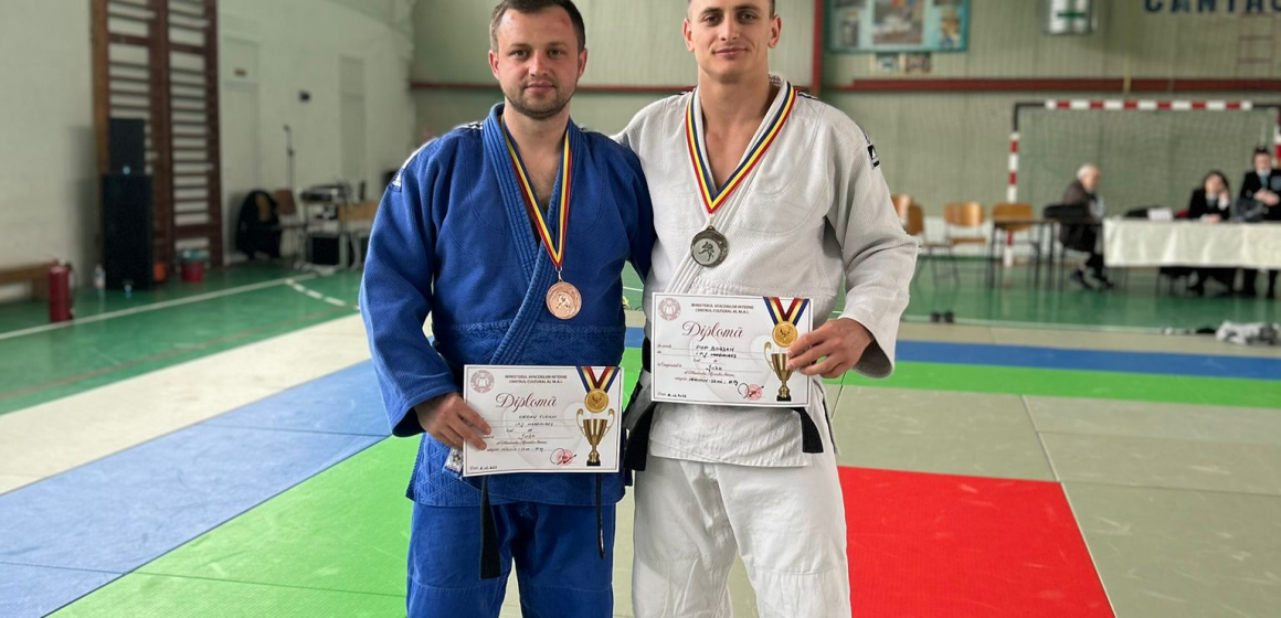 Doi polițiști maramureșeni medaliați la Campionatul național de judo al MAI