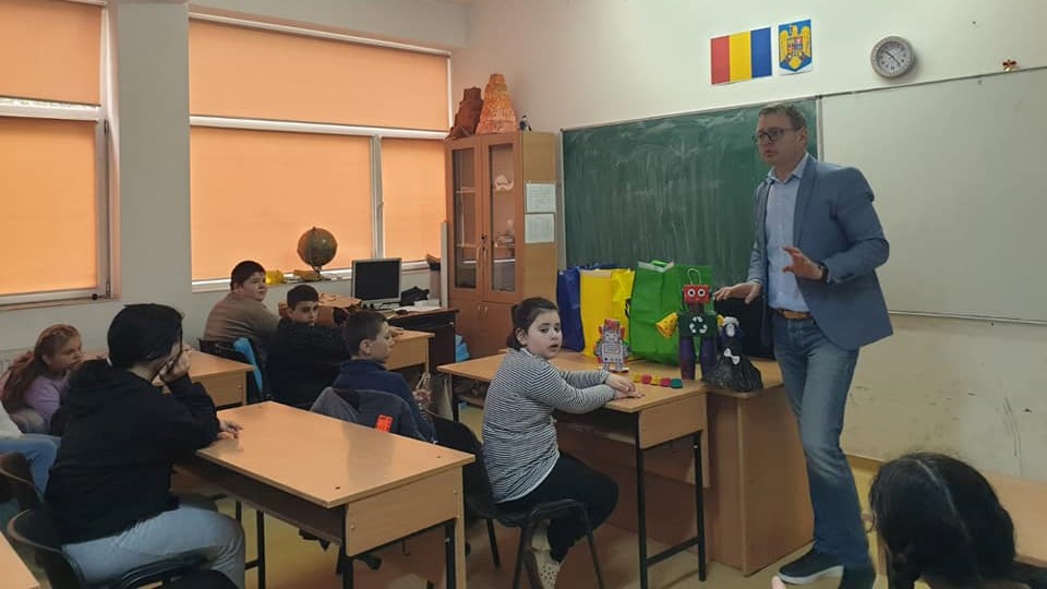 Săptămâna verde la final, nu și acțiunile ADIGIDM în școli Săptămâna verde la final, nu și acțiunile ADIGIDM în școli