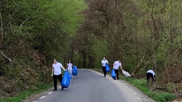 Dan Ivan, USR:  Acțiune de ecologizare pe drumul care face legătura între satele Copalnic și Preluca Nouă