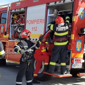 Pompierii maramureșeni vor fi la datorie și în acest sfârșit de săptămână Pompierii maramureșeni vor fi la datorie și în acest sfârșit de săptămână