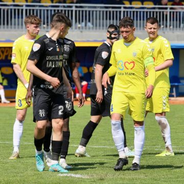 Minaur, tot mai aproape de retrogradare Minaur, tot mai aproape de retrogradare