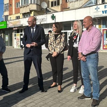 Deputatul Călin Bota alături de colegi în zona Gării din Baia Mare