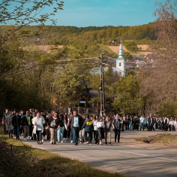 Peste 500 de elevi din Țara Codrului au participat la primul tur istorico-educativ ghidat