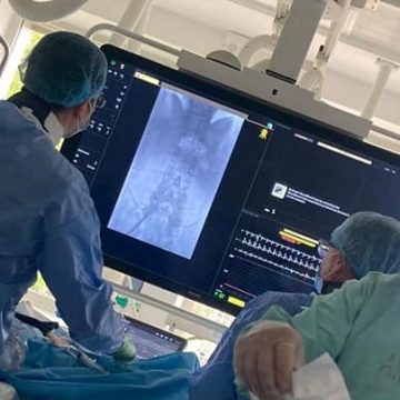 3 intervenții complexe de endoprotezare aortică la Spitalul Județean de Urgență ”Dr. Constantin Opriș” Baia Mare