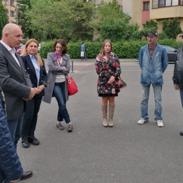 Călin Bota, deputat PNL, a continuat vineri întâlnirile cu cetățenii din Baia Mare